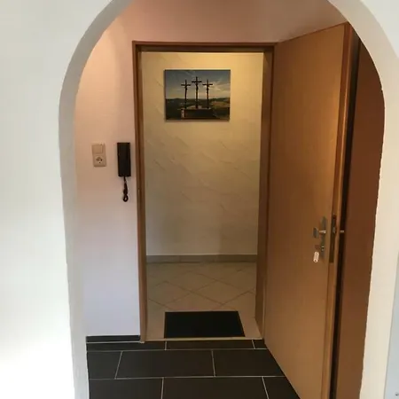 Ferienwohnung An Der Linde Бишофсхайм-ан-дер-Рён Экстерьер фото
