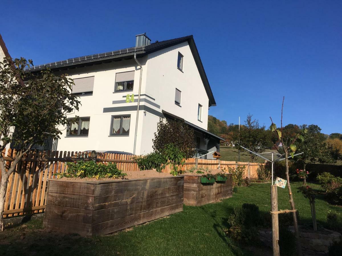 An Der Linde Apartment *